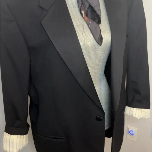 Classic Black Men's Blazer